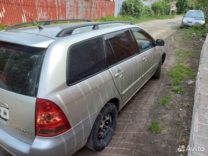 Toyota Corolla 1.6 МТ, 2004, 357 000 км