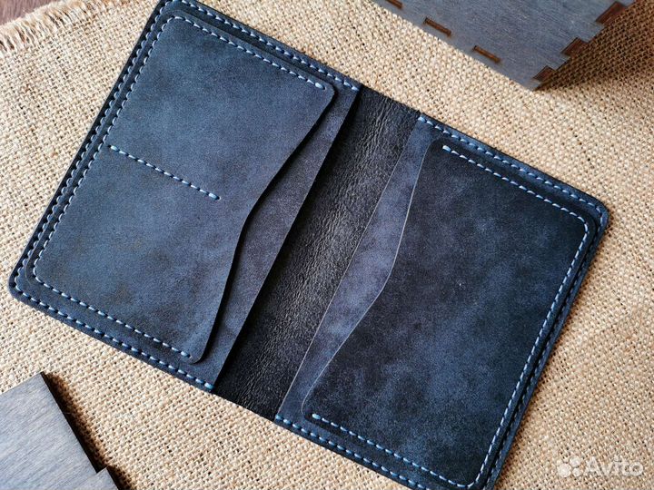 Обложка на паспорт из натуральной кожи