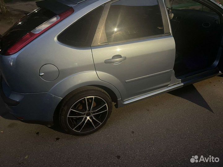 Ford Focus 1.4 МТ, 2006, 150 000 км