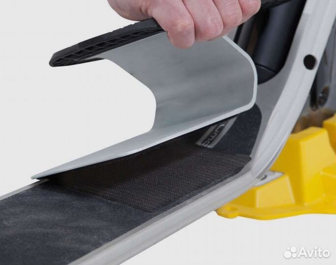 Подставка для ребенка на самокат