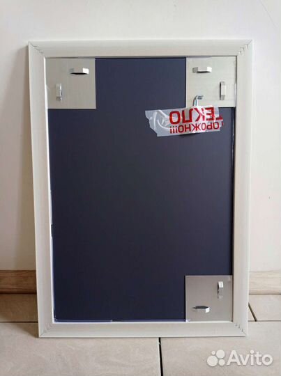 Зеркало настенное новое