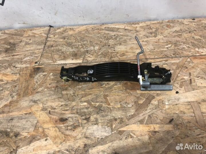 Кронштейн ручки двери задний левый Mazda 6 GJ