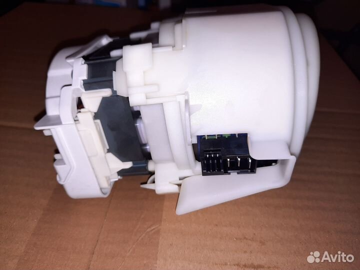 Помпа тен для посудомоечной машины Bosh SKS40E01RU