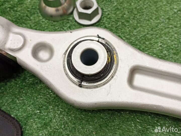 Рычаг Mercedes A2053306710 A2053304507