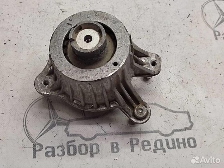 Опора двигателя w205 C-class 274.920