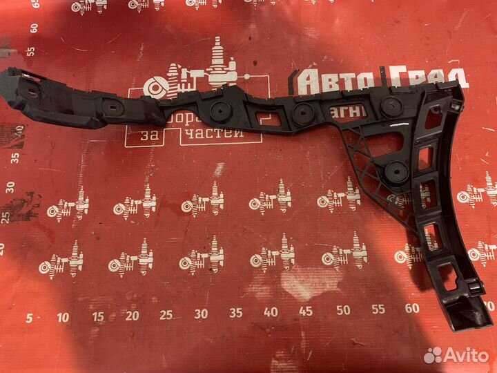 Volkswagen Polo Кронштейн заднего бампера левый