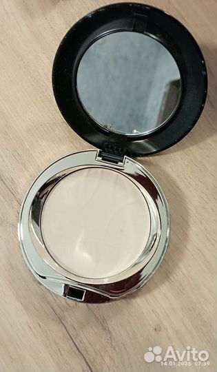 Пудра eveline, минеральная #20