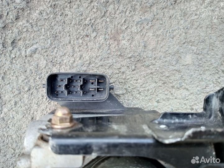 Блок ABS Toyota Highlander ACU20 / KlugerV 2000-07