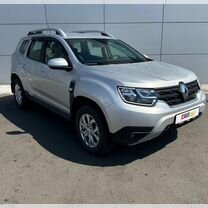 Renault Duster 1.3 CVT, 2022, 31 123 км, с пробегом, цена 2 059 000 руб.