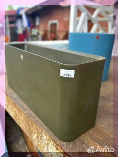 Кашпо из пластика для растений