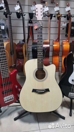 Акустическая гитара, с вырезом 41