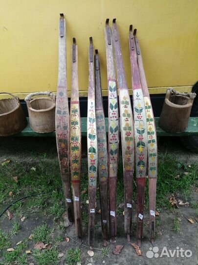 Старинное коромысло, ведерки