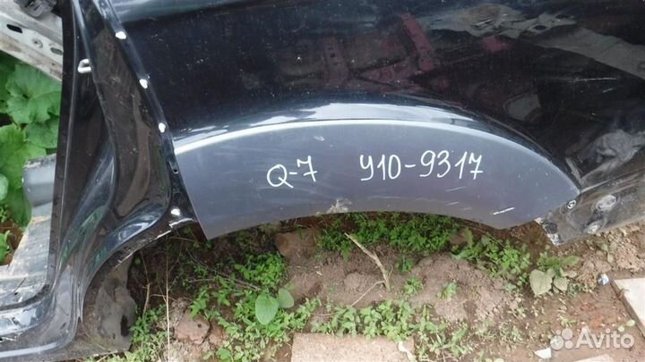 Молдинг заднего крыла левого Audi Q7 (4L) 2005-20