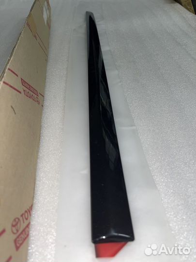 Молдинг задней левой двери lexus ES300