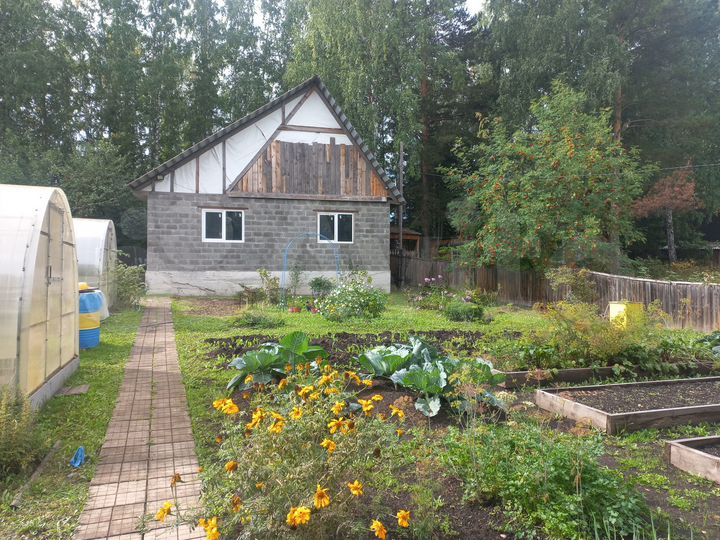 Дача 46,8 м² на участке 11 сот.