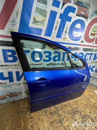 Дверь перед правая в сборе Пежо 307