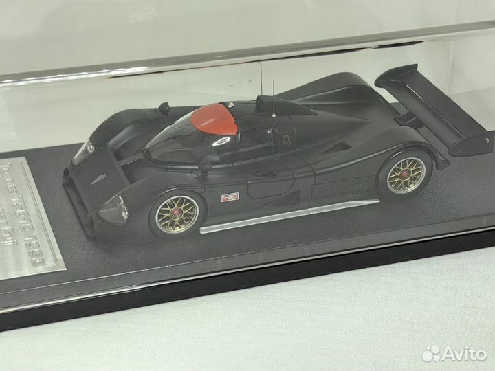 Модель Toyota TS010 от HPI в масштабе 1/43