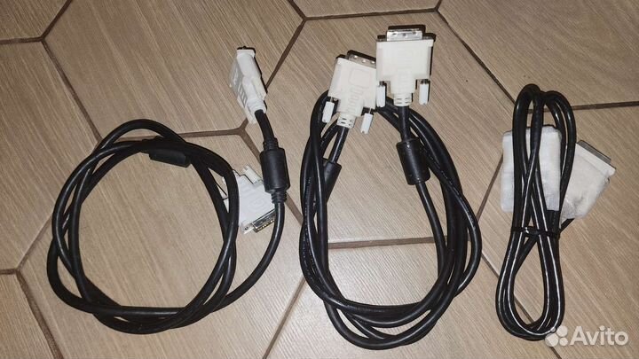 Кабели для монитора DVI