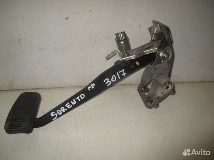 Педаль тормоза Kia Sorento