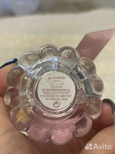 Artistry flora chic Парфюмированная вода