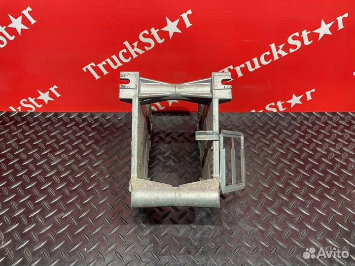 Кронштейн рулевой колонки