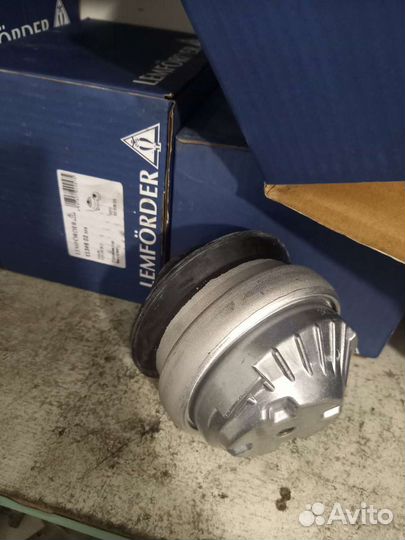 Подушка опоры двигателя