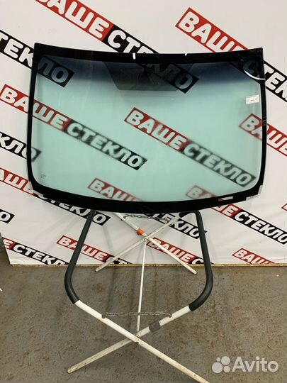 Лобовое стекло Mitsubishi Colt Установка 1ч