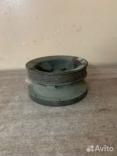 Шкив коленвала Мерседес W124 2.3