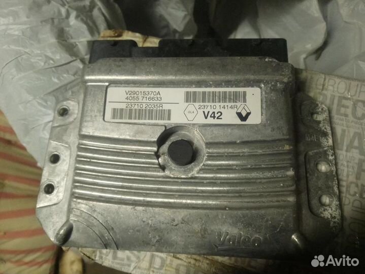 Блок управления эбу впрыска на автомобиль Renault