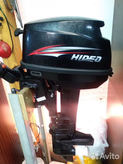 Моторная лодка с мотором