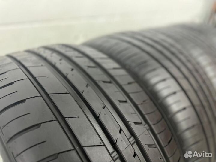 Sumitomo HTR900 235/45 R17 95W