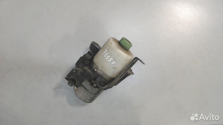 Насос усилителя руля Seat Ibiza 4, 2011