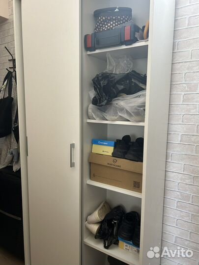 Шкаф