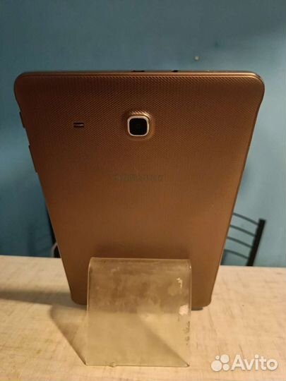 Планшет samsung galaxy tab e