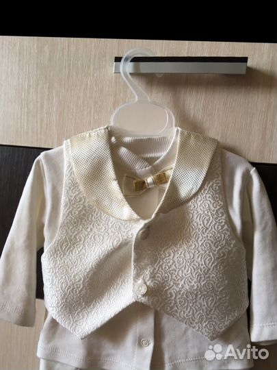 Костюм на выписку