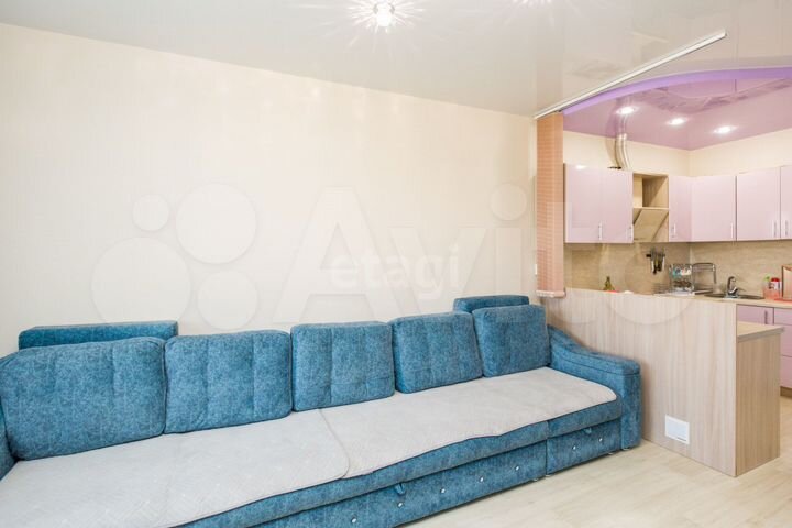 2-к. квартира, 67 м², 5/17 эт.