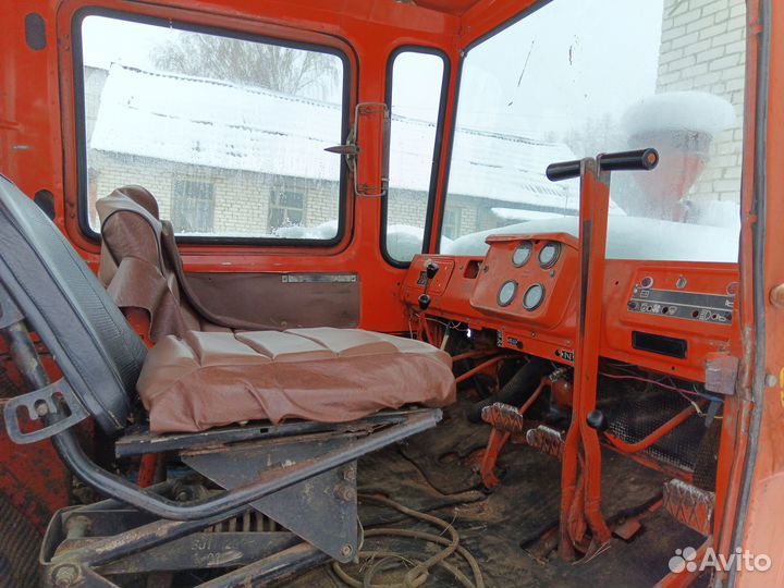 Трактор ВгТЗ ДТ-75, 1998