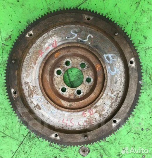 Маховик с корзиной и диском сцепления