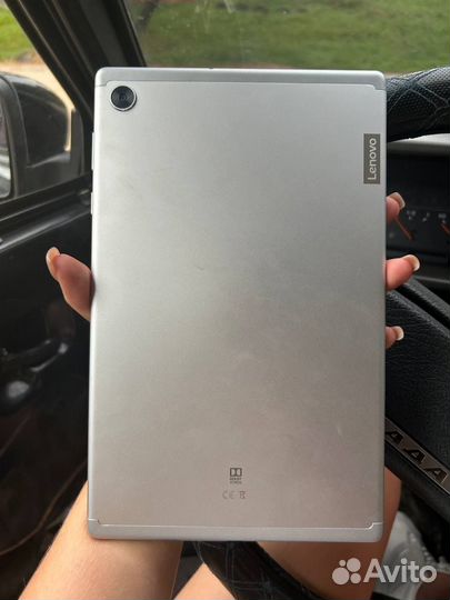 Продам планшет Lenovo TB-x606F