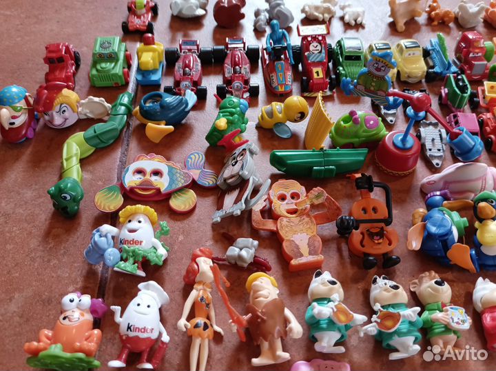 Старые Киндеры, разные коллекции, сборка