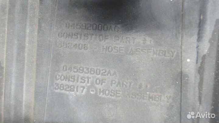 Корпус воздушного фильтра Dodge Stratus, 2004