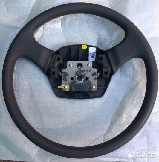 Колесо рулевое Hyundai HD72 HD78 561005K000TH