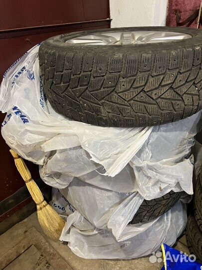 Dunlop Grandtrek Ice 02 285/50 R20 116T