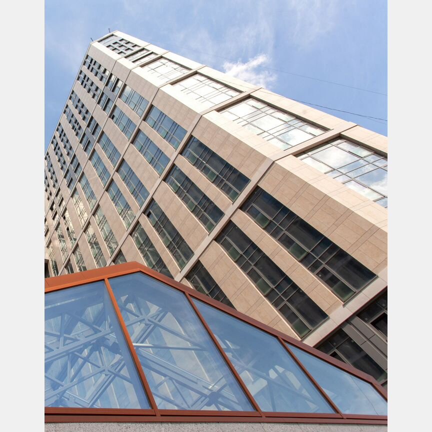 2-к. квартира, 101 м², 13/23 эт.