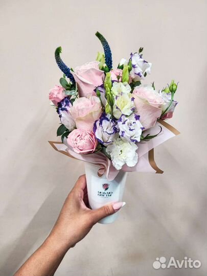 Композиции в крафтовых стаканчиках