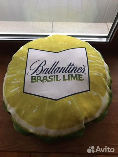 Подушка Ballantine's Brasil Lime