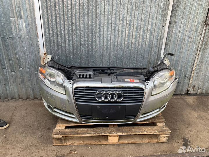 Передняя часть Ауди A4 B7 ксенон Audi A4 B7