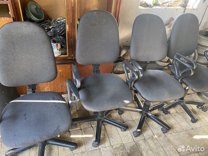 Офисный стул