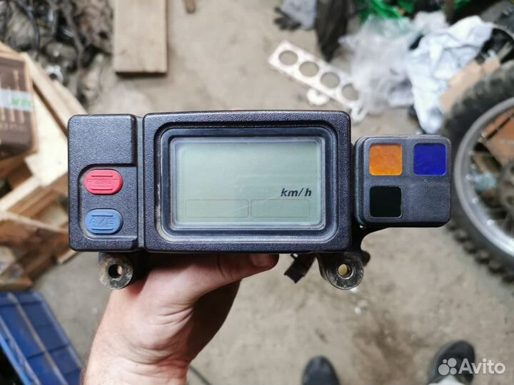 Приборная панель Yamaha TTR250 Raid