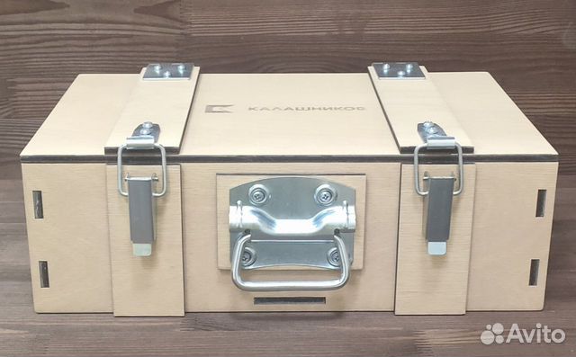 Ящик деревянный подарочный